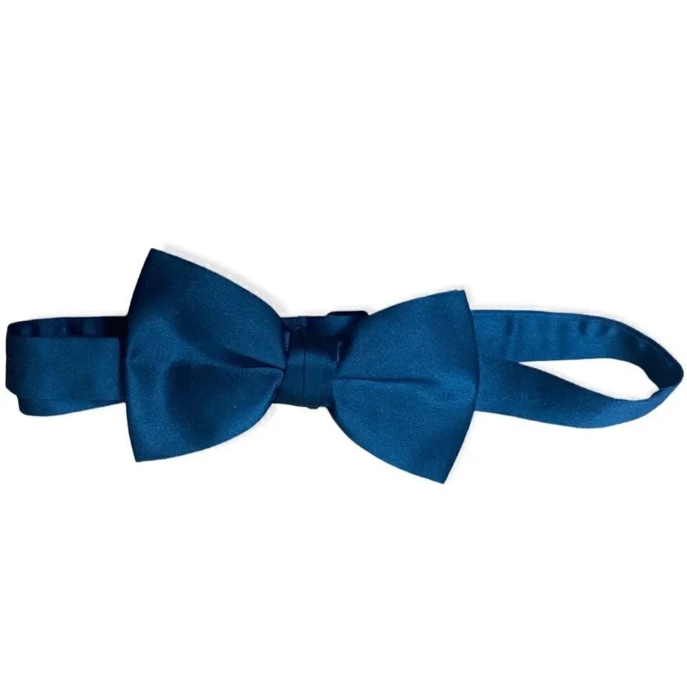 Tuxedo Park black adjustable bow tie excellent condition